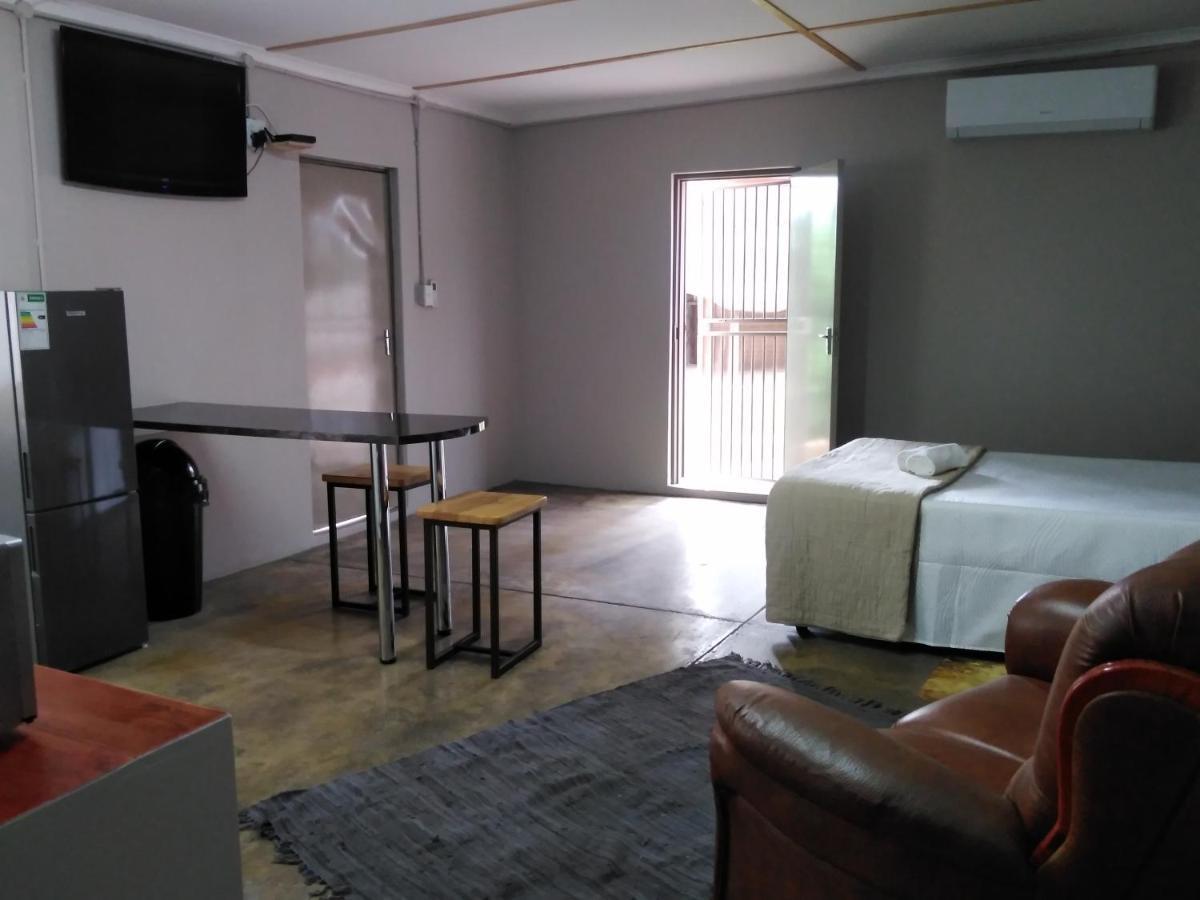 Die Windpomp Guesthouse Gobabis Zewnętrze zdjęcie